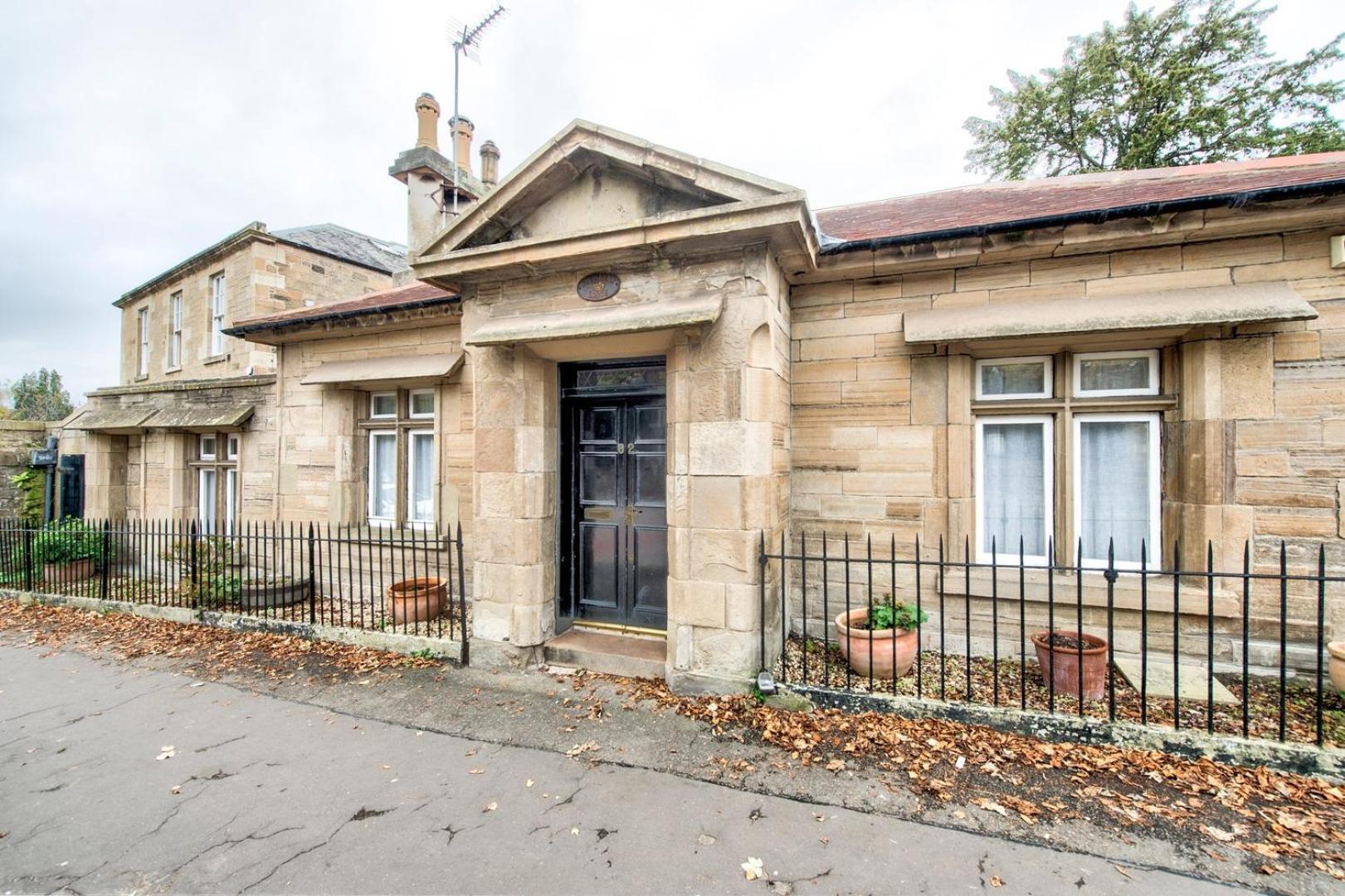 Guestready - Classic Charm Near Holyrood Park EDI Kültér fotó
